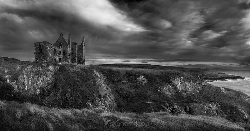 Dunskey Castle image by Graham McPherson - Skyhome